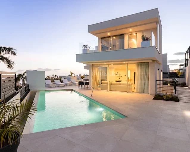 Villa Fantasia | Lúxus villa til sölu